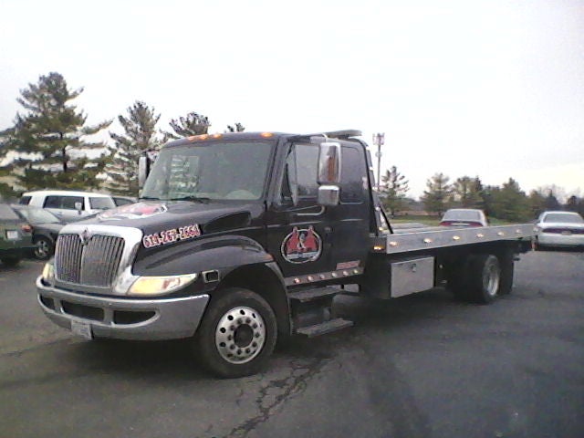 A&A Towing Truck